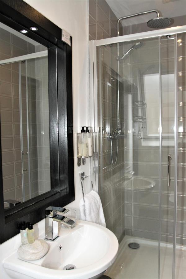 The Lane - Boutique Residence Голвей Екстер'єр фото